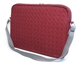 Genuine Belkin Garnet Red F8N093-083 15.4"-Inch Quilted Nylon Laptop Notebook Shoulder Bag Tote Carrying Case, With Plush Inner Lining To Protect Your Laptop Notebook From Scratches, Exterior Dimensions: 11-1/2" x 16" x 1-1/2"