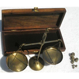 50 Gram Brass Jewelry Balance Scale in Wood Case with Weights